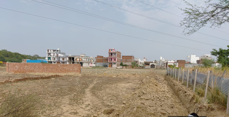  12000 Sq.ft. Agricultural/Farm Land for Rent in Chinhat, Lucknow