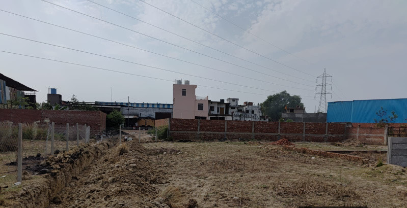  12000 Sq.ft. Agricultural/Farm Land for Rent in Chinhat, Lucknow