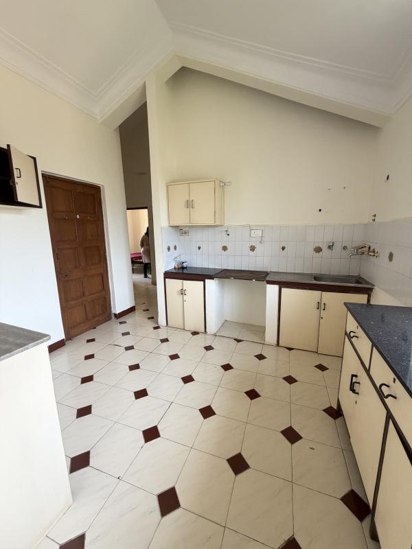 3 BHK 110 Sq. Meter Apartment for Rent in Miramar, Panaji, Goa