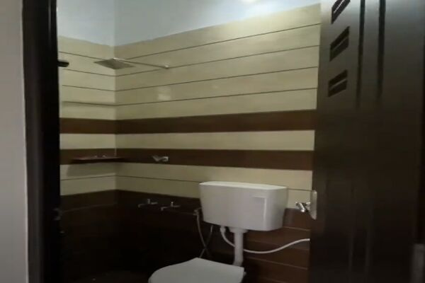 Bathrooms Image