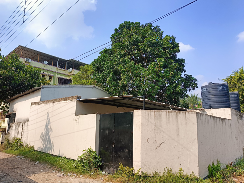  2200 Sq.ft. Warehouse for Rent in Anwar Shah Road, Kolkata