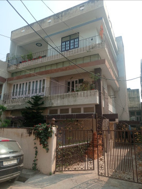8 BHK 7000 Sq.ft. House for Sale in Ashok Marg, Lucknow