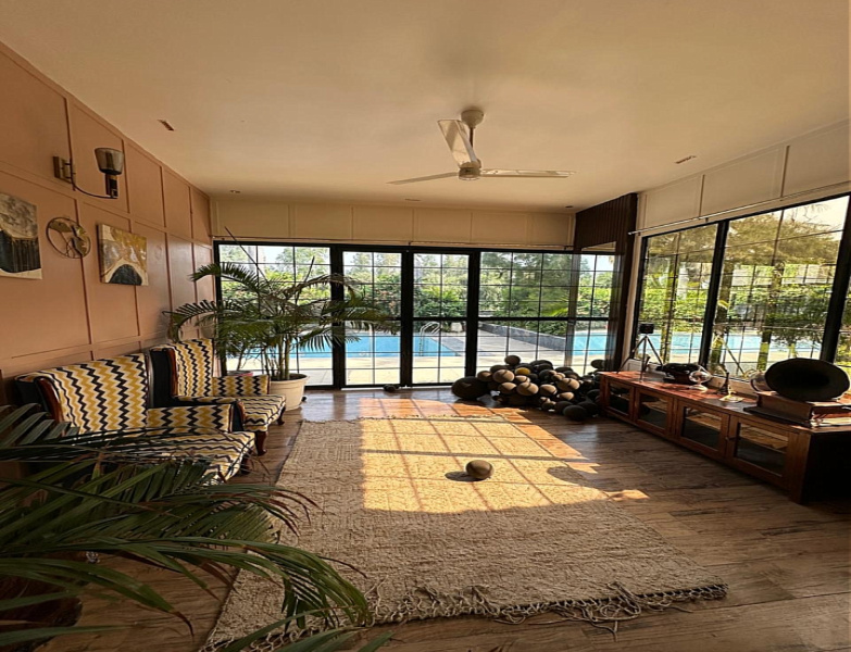 3 BHK 1008 Sq. Yards Farm House for Sale in Sector 151 Noida