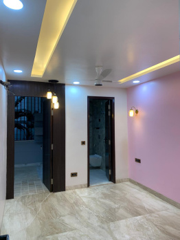 3 BHK Builder Floor for Sale in Kirti Nagar, Delhi