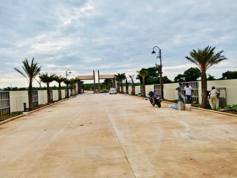  183 Sq. Yards Residential Plot for Sale in Nawabpet, Vikarabad
