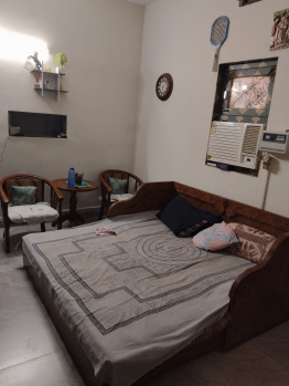 3 BHK Builder Floor for Sale in Ramesh Nagar, Delhi