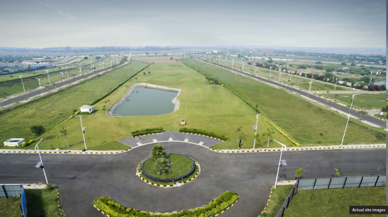  4500 Sq.ft. Residential Plot for Sale in Yamuna Expressway, Greater Noida