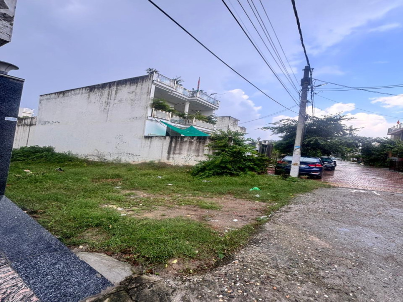  105 Sq.ft. Residential Plot for Sale in Modipuram, Meerut