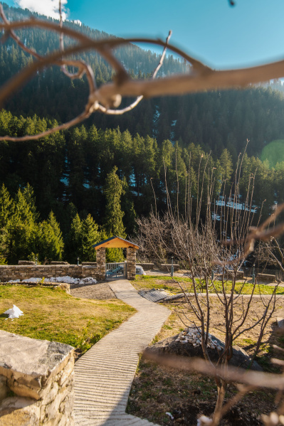  16 Sq.ft. Hotels for Rent in Jagatsukh, Manali