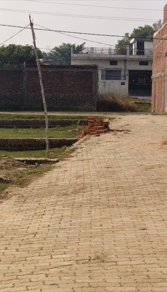  1360 Sq.ft. Residential Plot for Sale in Hanumanganj, Ballia