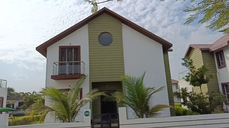 3 BHK 1200 Sq.ft. Villa for Sale in Parujan, Navsari