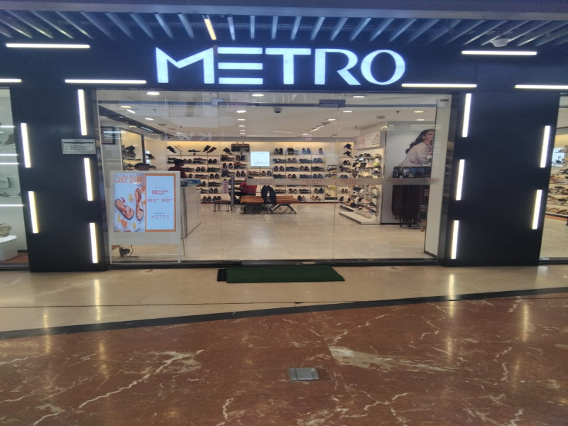  1007 Sq.ft. Showroom for Rent in Karol Bagh, Delhi