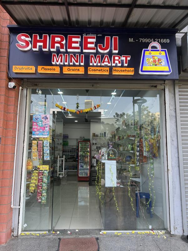  325 Sq.ft. Commercial Shop for Rent in Bhayli, Vadodara