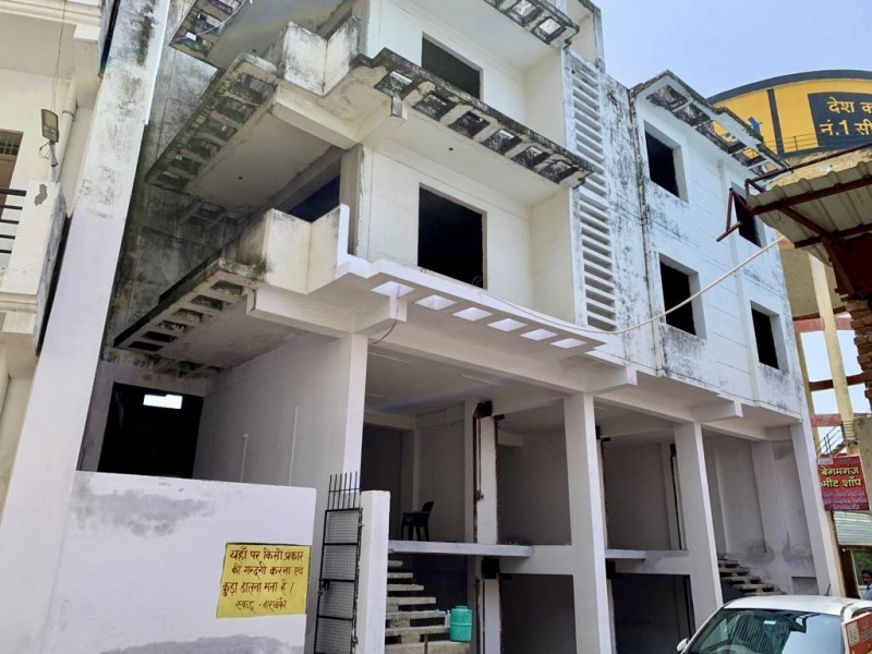  6817 Sq.ft. Commercial Shop for Sale in Begum Gunj, Barabanki