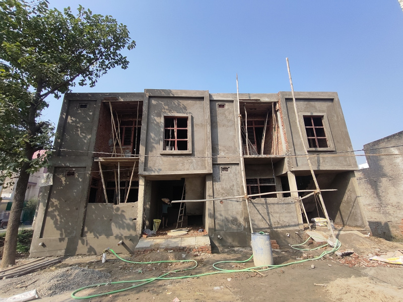 3 BHK 864 Sq.ft. Villa for Sale in Rohta, Agra