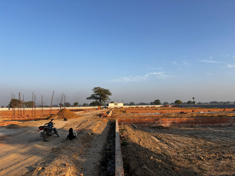  900 Sq.ft. Residential Plot for Sale in Rohta, Agra