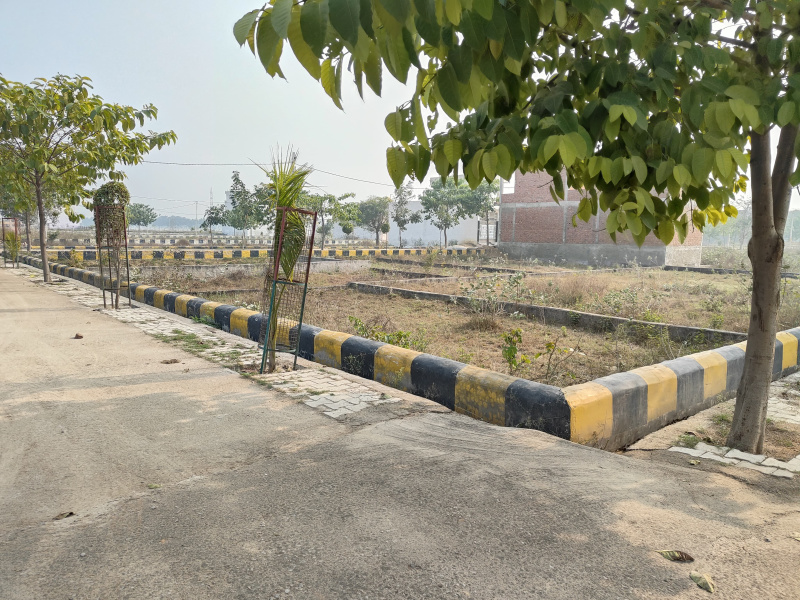  125 Sq. Yards Residential Plot for Sale in Rohta, Agra