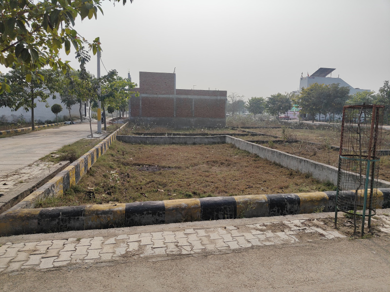  225 Sq. Yards Residential Plot for Sale in Rohta, Agra