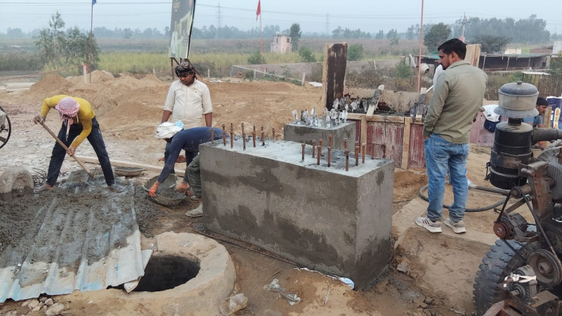  225 Sq. Yards Residential Plot for Sale in Garhmukteshwar, Hapur