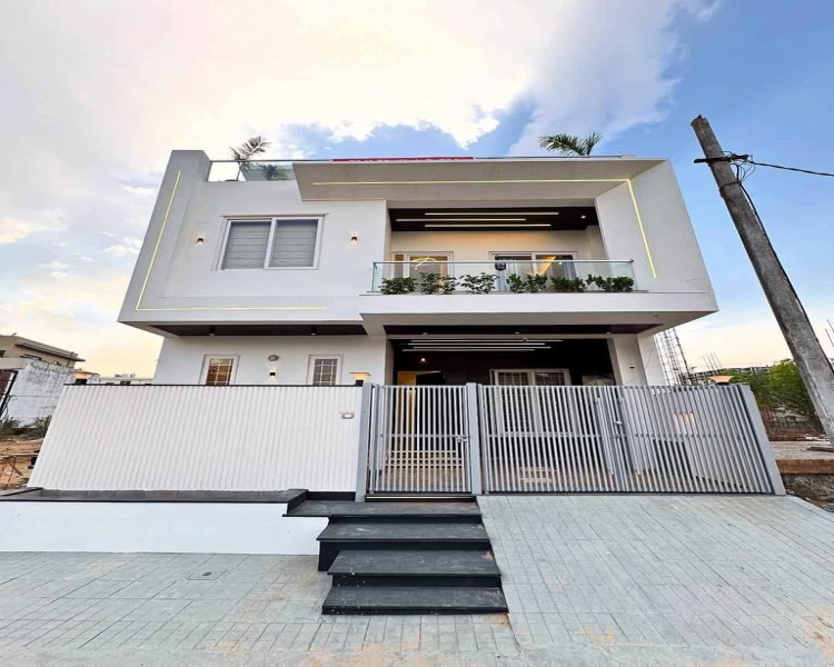 3 BHK 1975 Sq.ft. Villa for Sale in Whitefield, Bangalore