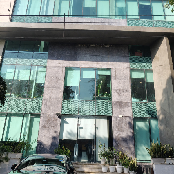  2600 Sq.ft. Showroom for Rent in Defence Colony, Delhi