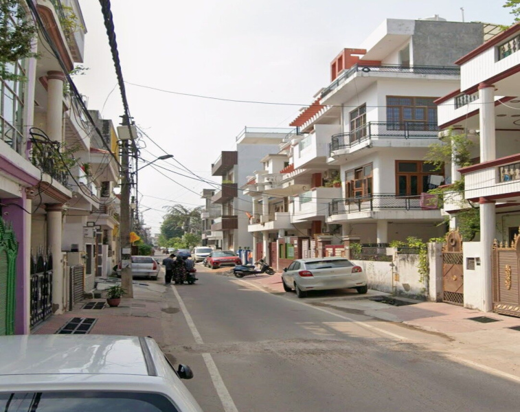 4 BHK 21000 Sq.ft. House for Sale in Viram Khand 5, Gomti Nagar, Lucknow