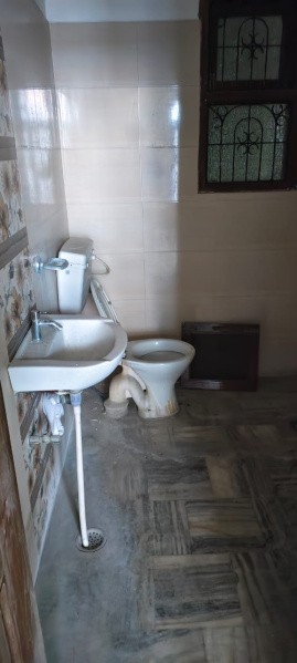 5 BHK 2200 Sq.ft. House for Sale in Gomti Nagar, Lucknow