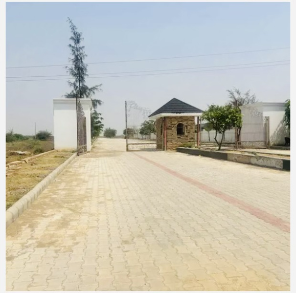  100 Sq. Yards Residential Plot for Sale in Barwala Road, Dera Bassi
