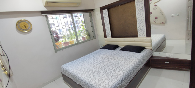 2 BHK 1082 Sq.ft. Apartment for Rent in Bhaikaka Nagar, Thaltej, Ahmedabad