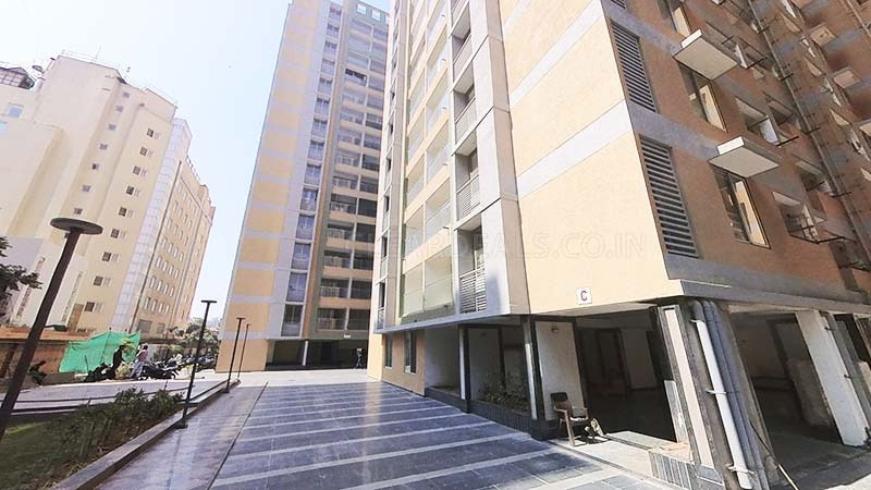 3 BHK 1840 Sq.ft. Apartment for Rent in Ellisbridge, Ahmedabad