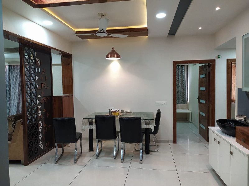 3 BHK 2000 Sq.ft. Apartment for Rent in Satellite, Ahmedabad