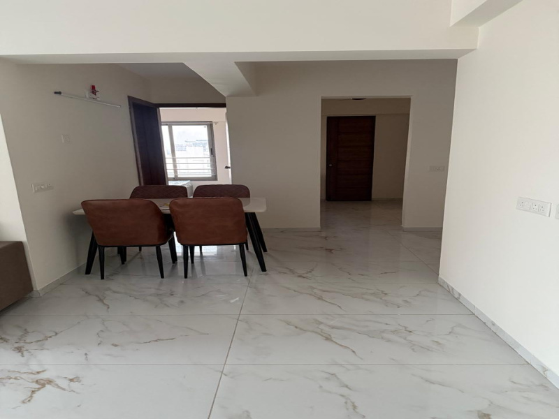 3 BHK 2500 Sq.ft. Apartment for Rent in Ellisbridge, Ahmedabad
