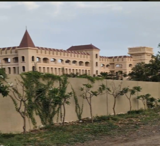  1000 Sq.ft. Residential Plot for Sale in By Pass Road, Indore