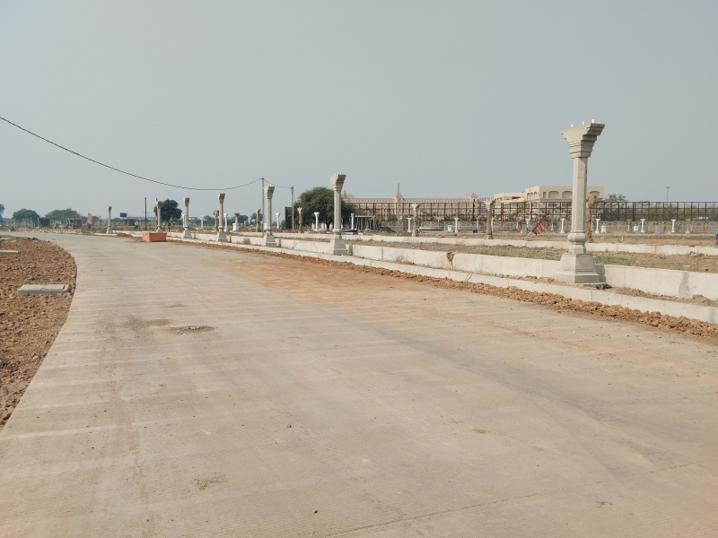  4000 Sq.ft. Residential Plot for Sale in By Pass Road, Indore