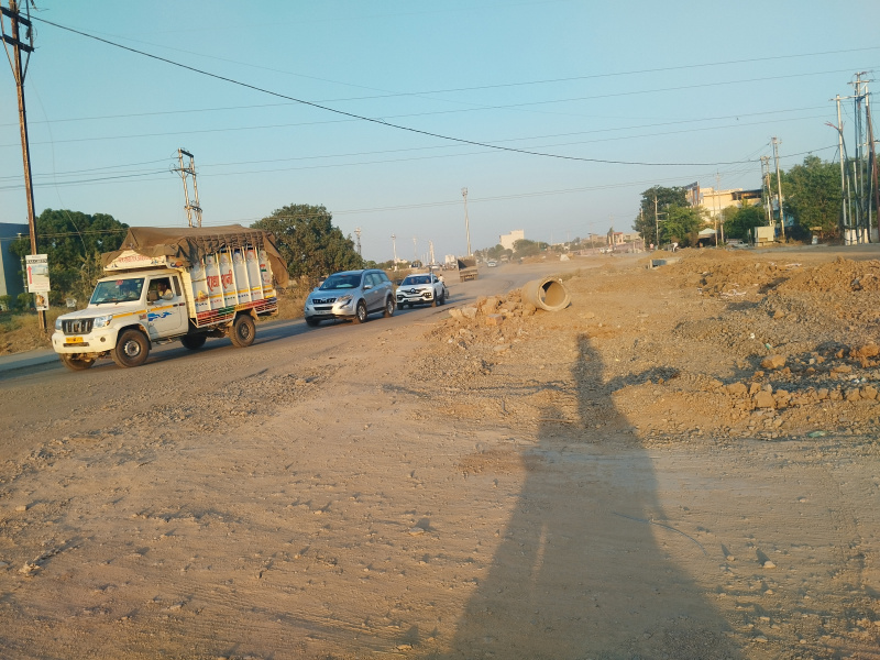  4000 Sq.ft. Commercial Land for Sale in Nipania, Indore