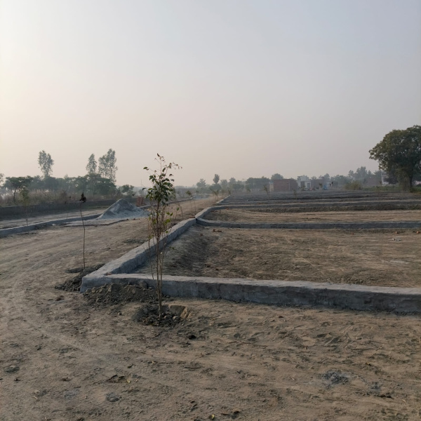  200 Sq. Yards Residential Plot for Sale in Tala Nagri, Aligarh