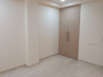 2 BHK House for Rent in Ramesh Nagar, Delhi