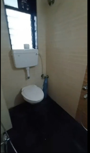  300 Sq.ft. Studio Apartment for Rent in Matunga West, Mumbai