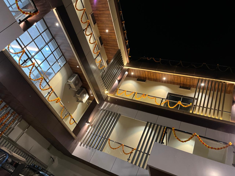  950 Sq.ft. Commercial Shop for Rent in Kuthla, Katni