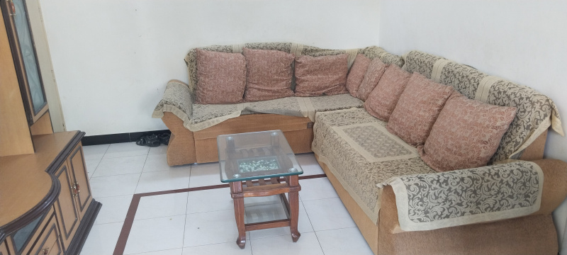  960 Sq.ft. Studio Apartment for Rent in Vile Parle East, Mumbai