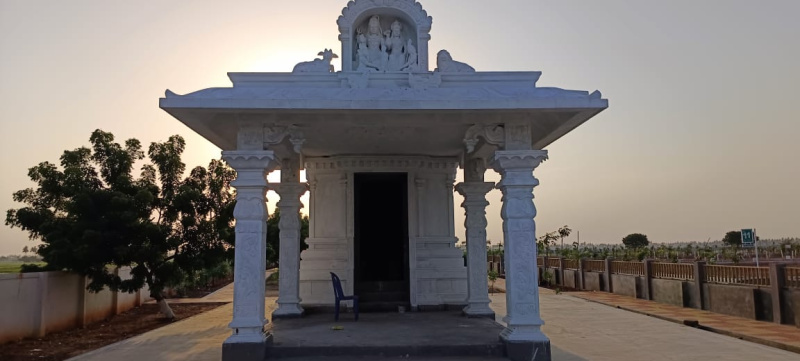  193 Sq. Yards Residential Plot for Sale in Madhavapatnam, Kakinada