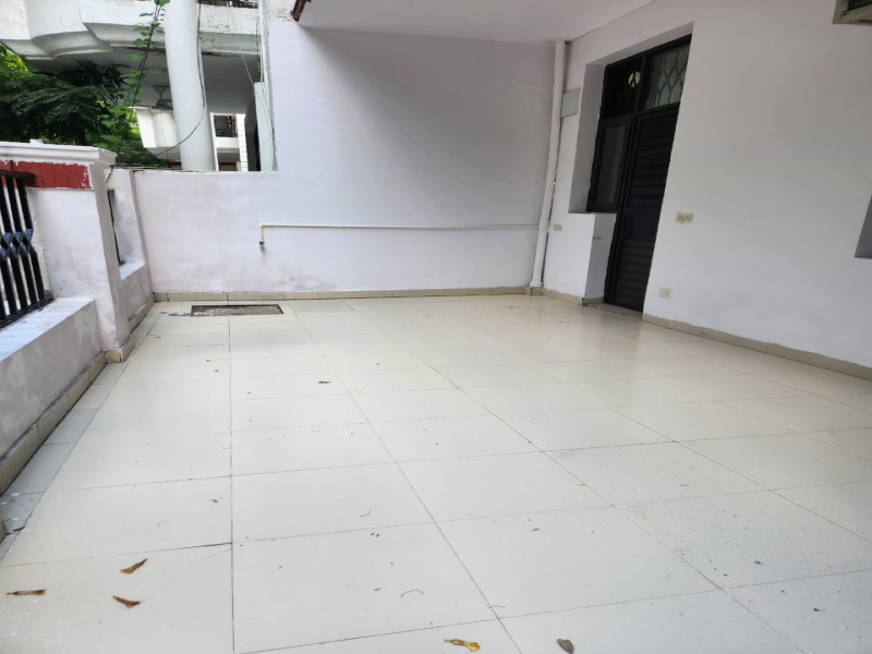 3 BHK 1950 Sq.ft. Builder Floor for Rent in DLF Phase II, Gurgaon