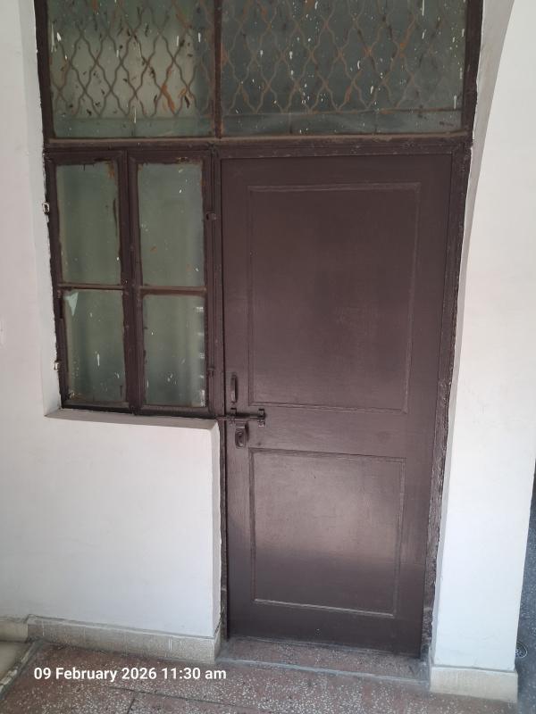 1 BHK 700 Sq.ft. Apartment for Rent in Sector 8 Rohini, Delhi