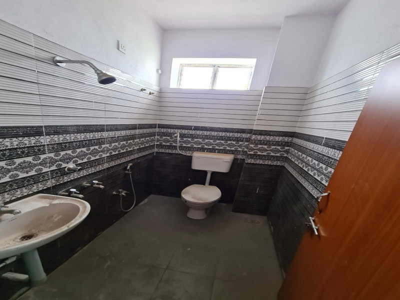 3 BHK 1500 Sq.ft. Apartment for Sale in Venkateswara Nagar, Rajahmundry