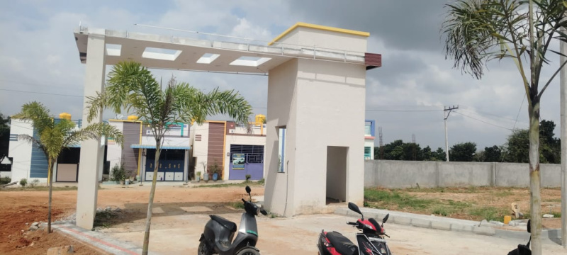  900 Sq.ft. Residential Plot for Sale in Alasanatham Road, Hosur