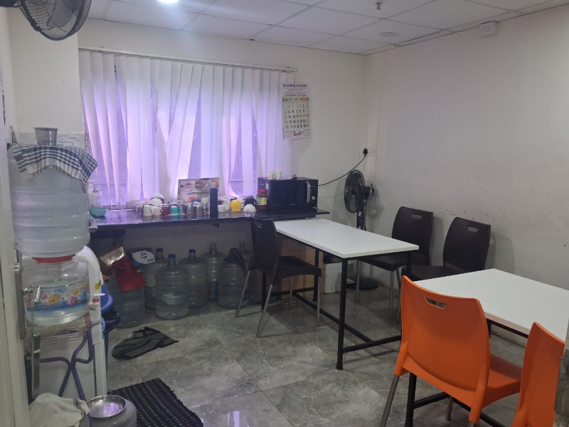  600 Sq.ft. Office Space for Rent in Nandanam, Chennai