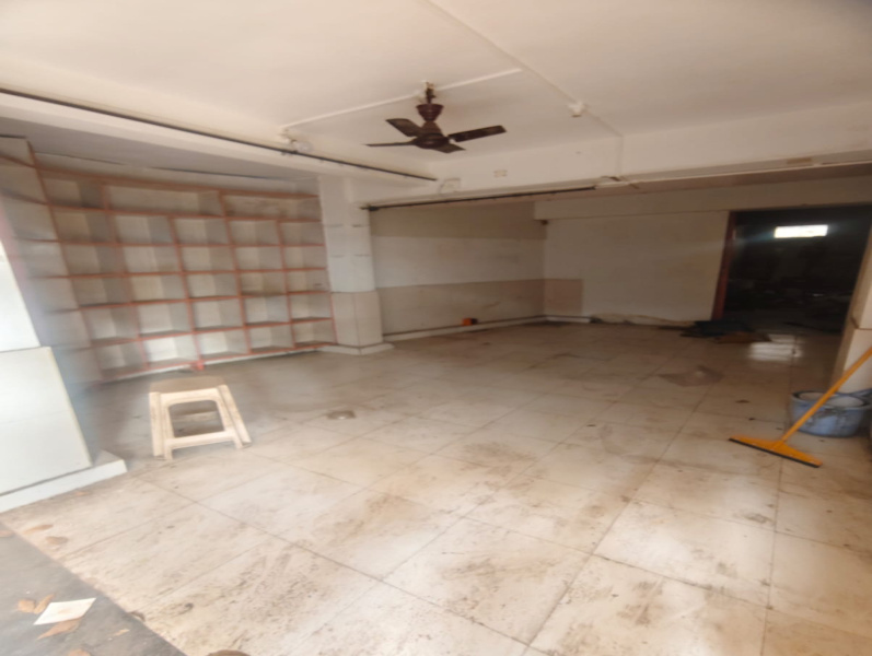  700 Sq.ft. Commercial Shop for Rent in Hingne Khurd, Pune