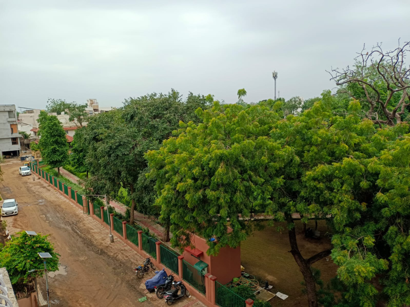 3 BHK 1600 Sq.ft. Apartment for Sale in Sector 22 Gandhinagar