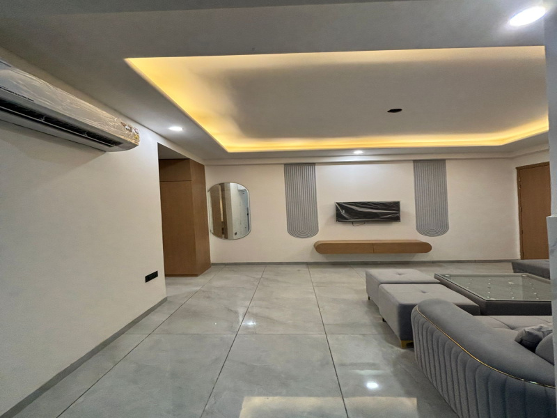1 BHK 700 Sq.ft. Apartment for Rent in DLF Phase II, Gurgaon