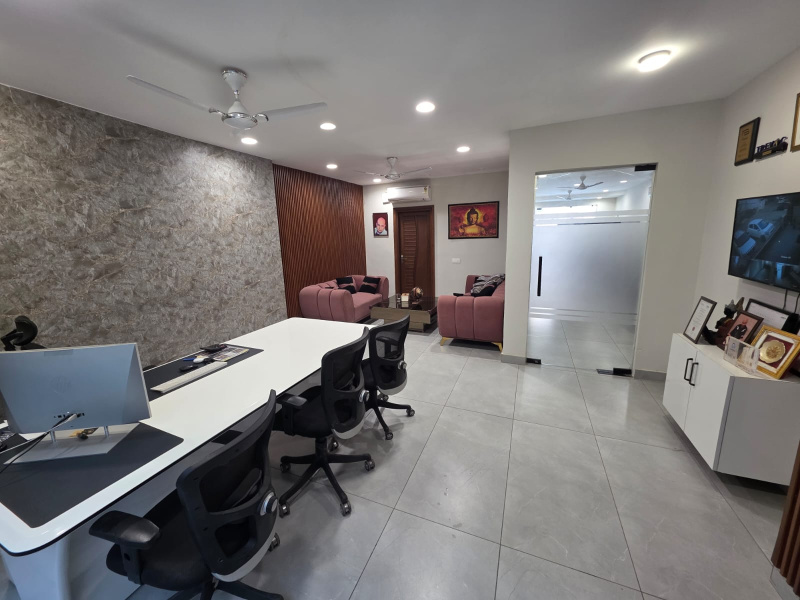  1800 Sq.ft. Office Space for Rent in Sushant Lok, Sector 43 Gurgaon